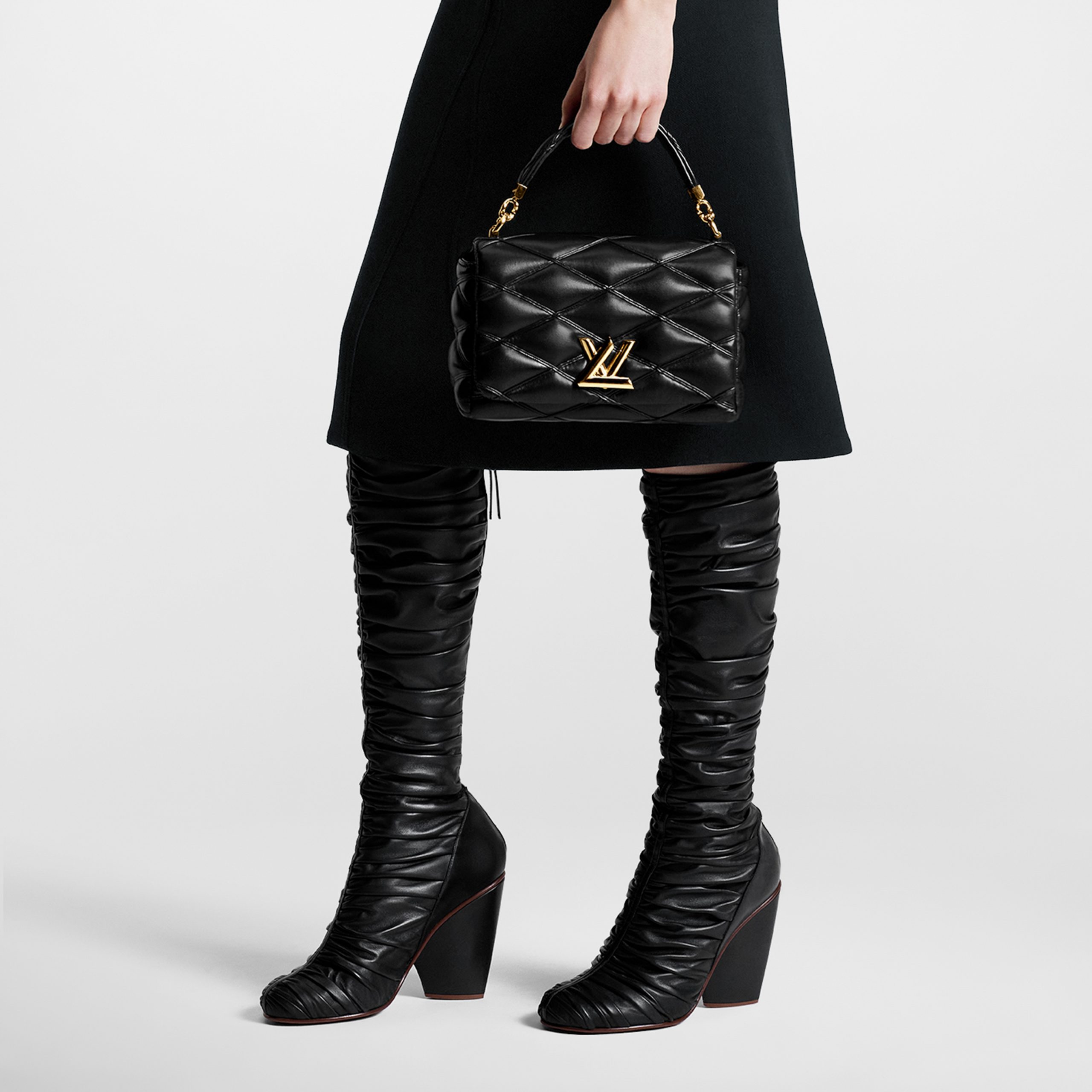 Louis Vuitton M22891 GO-14 MM Black - Image 8